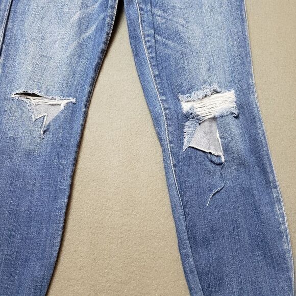 Hidden Jeans | Distressed Blue Jeans size 27 cropped, frayed hem. - Picture 5 of 16